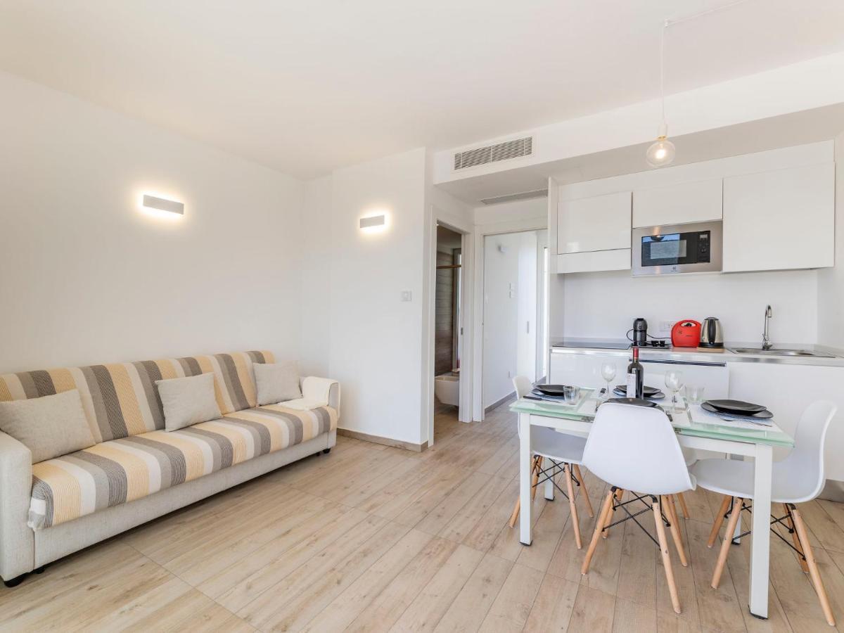 Apartment Capo Falcone Charming Apartment-2 By Interhome Stintino Buitenkant foto